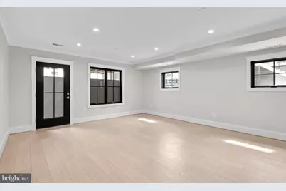 3713 R St NW, Washington, DC 20007 - Photo 35