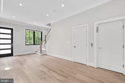 3713 R St NW, Washington, DC 20007 - Photo 9