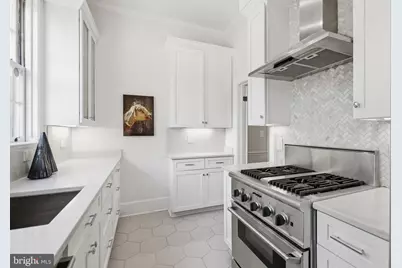 322 2nd Street SE, Washington, DC 20003 - Photo 9