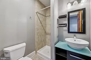 1226 Carrollsburg Pl SW, Washington, DC 20024 - Photo 21