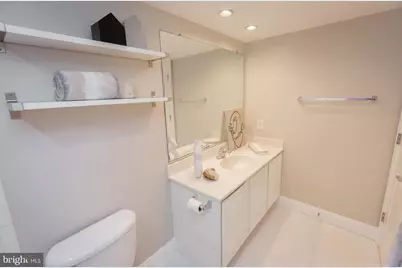 1432 East Capitol Street NE #1432, Washington, DC 20003 - Photo 35