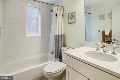 3937 Davis Place NW #1, Washington, DC 20007 - Photo 17