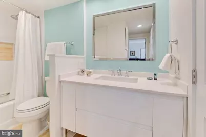 1080 Wisconsin Avenue NW #405, Washington, DC 20007 - Photo 23