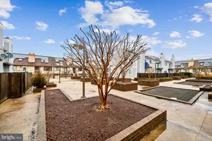 73 Hawthorne Ct NE, Washington, DC 20017 - Photo 7