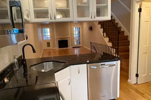 339 SE 11th Street SE, Washington, DC 20003 - Photo 17