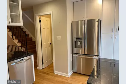 339 SE 11th Street SE, Washington, DC 20003 - Photo 19