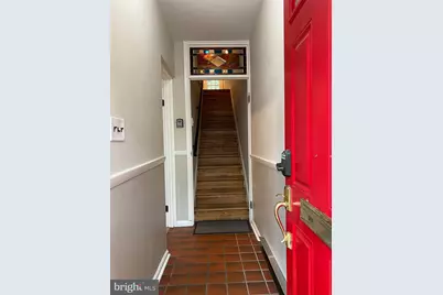 339 SE 11th Street SE, Washington, DC 20003 - Photo 3