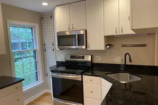 339 SE 11th Street SE, Washington, DC 20003 - Photo 21