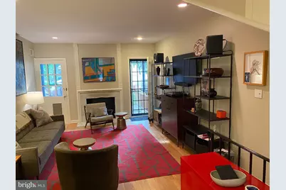 339 SE 11th Street SE, Washington, DC 20003 - Photo 37