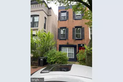 339 SE 11th Street SE, Washington, DC 20003 - Photo 1