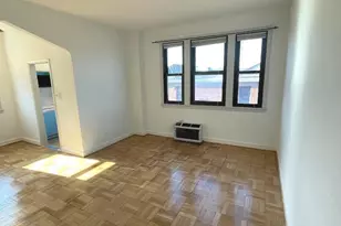 1010 25th St NW, Washington, DC 20037 - Photo 9