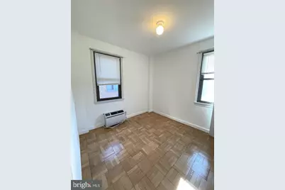 1010 25th Street NW #811, Washington, DC 20037 - Photo 23