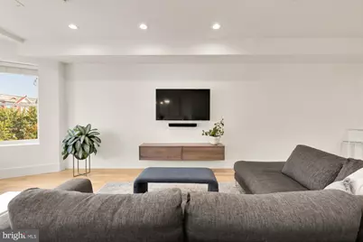 1230 Fairmont Street NW #2, Washington, DC 20009 - Photo 15