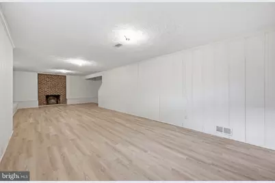 8112 West Beach NW, Washington, DC 20012 - Photo 17