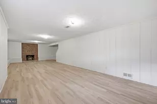 8112 West Beach NW, Washington, DC 20012 - Photo 17