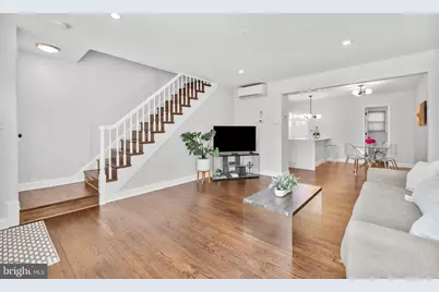 810 20th Street NE, Washington, DC 20002 - Photo 5