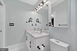 2214 North Capitol St NW, Washington, DC 20002 - Photo 21