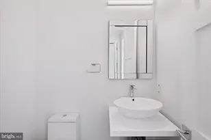 1777 T St NW, Washington, DC 20009 - Photo 21