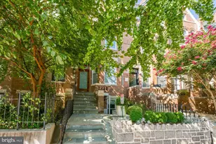 1777 T St NW, Washington, DC 20009 - Photo 3