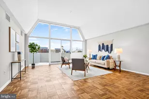 700 7th St SW, Washington, DC 20024 - Photo 1