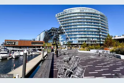 700 7th Street SW #826, Washington, DC 20024 - Photo 33