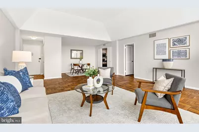 700 7th Street SW #826, Washington, DC 20024 - Photo 7