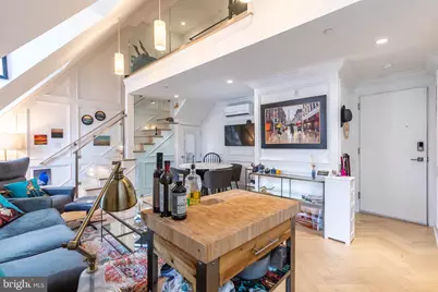 2007 Wyoming Avenue NW #14, Washington, DC 20009 - Photo 3