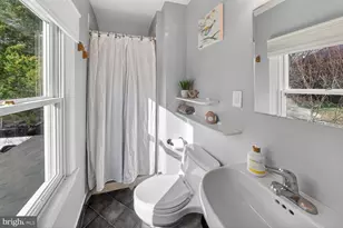 4529 38th St NW, Washington, DC 20016 - Photo 19