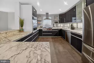 4529 38th St NW, Washington, DC 20016 - Photo 7