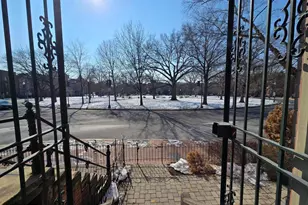 17 Logan Cir NW, Washington, DC 20005 - Photo 5