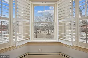 17 Logan Cir NW, Washington, DC 20005 - Photo 21