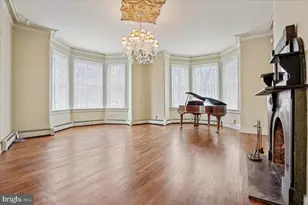 17 Logan Cir NW, Washington, DC 20005 - Photo 11