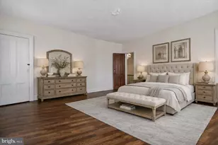 17 Logan Cir NW, Washington, DC 20005 - Photo 31