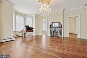 17 Logan Cir NW, Washington, DC 20005 - Photo 7