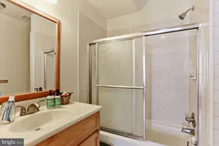 1116 Monroe St NW, Washington, DC 20010 - Photo 13