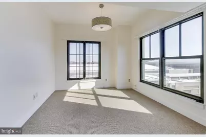 910 M Street NW #1022, Washington, DC 20001 - Photo 25
