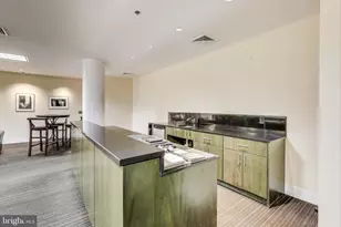 910 M St NW, Washington, DC 20001 - Photo 49