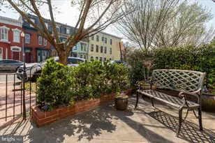 512 Independence Ave SE, Washington, DC 20003 - Photo 3