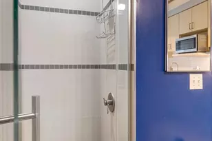 2550 17th St NW, Washington, DC 20009 - Photo 23