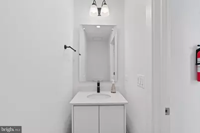 2609 Platt Court NW, Washington, DC 20001 - Photo 5