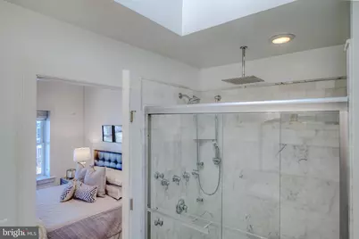 237 16th Street SE, Washington, DC 20003 - Photo 25