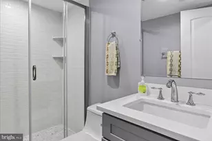 612 9th St NE, Washington, DC 20002 - Photo 29