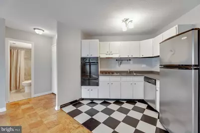 2201 L Street NW #605, Washington, DC 20037 - Photo 11
