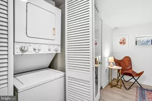 1438 Meridian Pl NW, Washington, DC 20010 - Photo 9