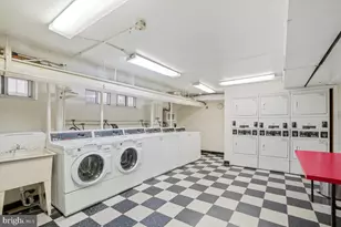 1954 Columbia Rd NW, Washington, DC 20009 - Photo 27