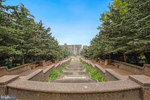 1954 Columbia Rd NW, Washington, DC 20009 - Photo 33