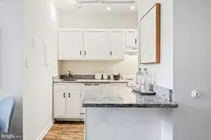 1954 Columbia Rd NW, Washington, DC 20009 - Photo 11