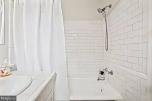 1954 Columbia Rd NW, Washington, DC 20009 - Photo 21