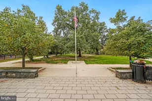 1954 Columbia Rd NW, Washington, DC 20009 - Photo 51