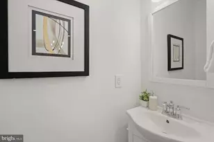 3719 R St NW, Washington, DC 20007 - Photo 9